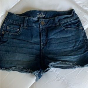 Girls justice shorts size 14